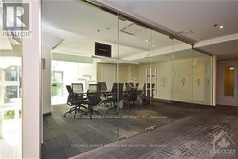 29394832/2603-179-metcalfe-street/ottawa-centre/ottawa/ontario/K2P0W1_13