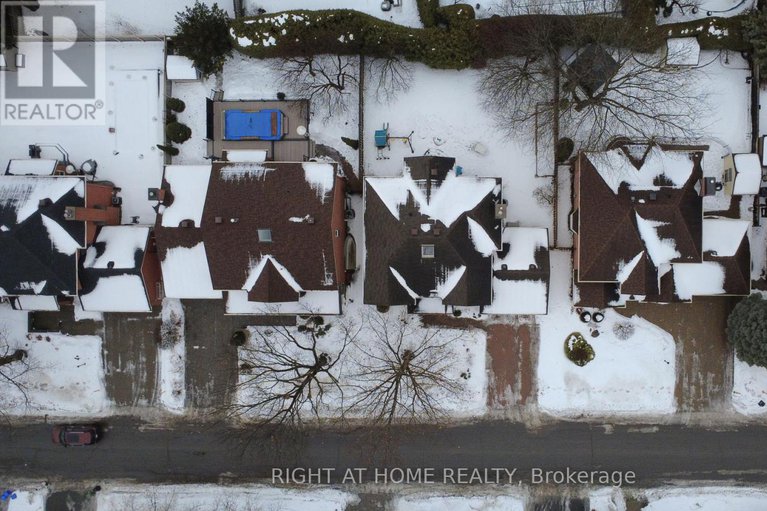 29255006/32-marble-arch-crescent/centrepointe/ottawa/ontario/K2G5S3_4