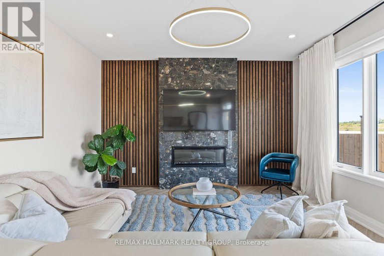 28452822/3000-travertine-way/half-moon-bay/ottawa/ontario/K2J6W5_16