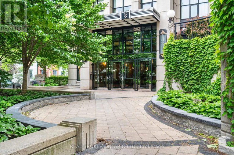 29617501/810-235-kent-street/ottawa-centre/ottawa/ontario/K2P1Z9_4