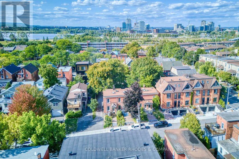 28854767/129-elm-street/west-centre-town/ottawa/ontario/K1R6N4_36