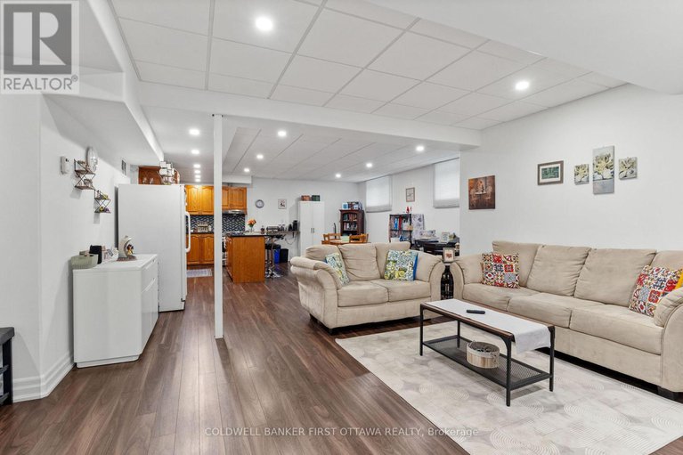 29209715/1623-claymor-avenue/carleton-heights/ottawa/ontario/K2C1T4_40