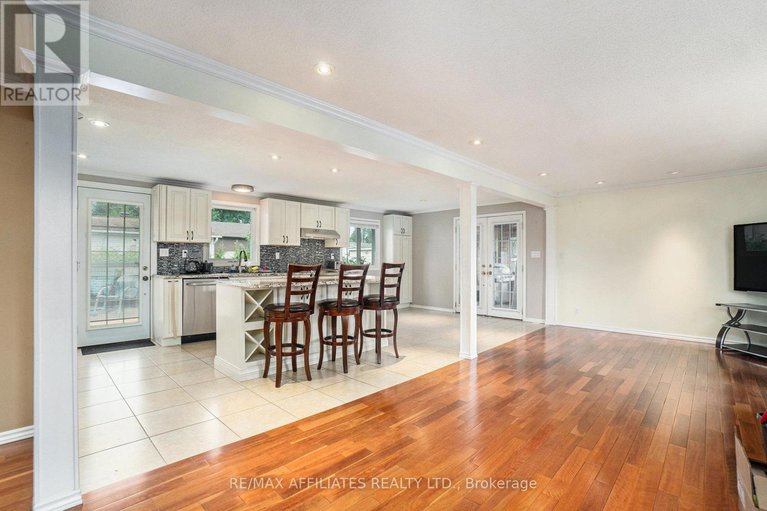 28542346/606-lydia-street-n/kemptville/north-grenville/ontario/K0G1J0_4