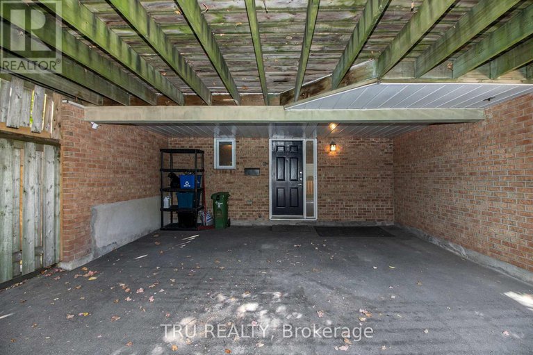 28954412/1132-chimney-hill-way/beacon-hill-south/ottawa/ontario/K1J8Z6_34