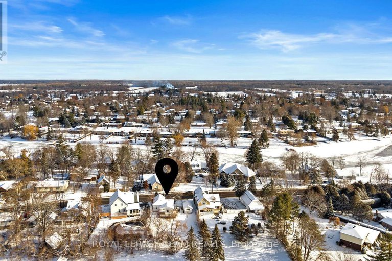 29187771/5584-manotick-main-street/manotick-village-manotick-estates/ottawa/ontario/K4M1A4_40