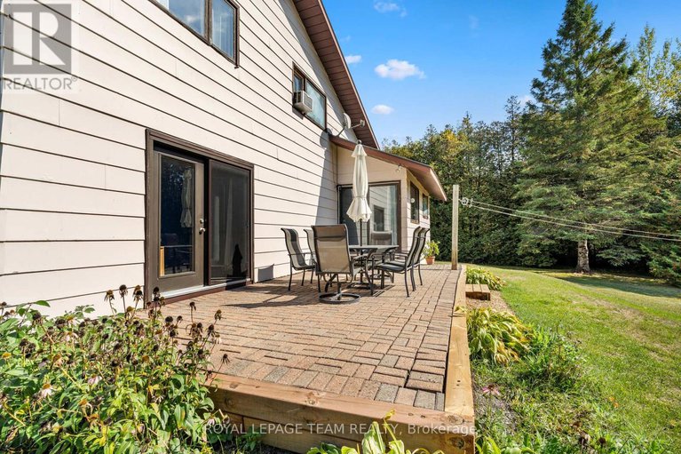 28925100/7268-harnett-road/rideau-twp-s-of-reg-rd-6-w-of-mccordick-rd/ottawa/ontario/K0A2T0_39
