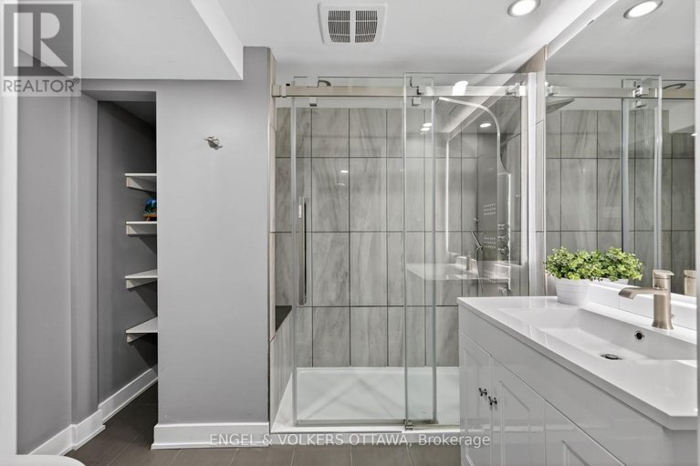 29665272/754-cork-street/elmvale-acres/ottawa/ontario/K1G1X9_33