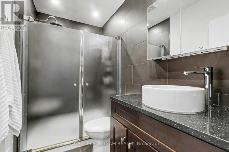 29641685/2149-dublin-avenue/bel-air-park/ottawa/ontario/K2C0X7_18