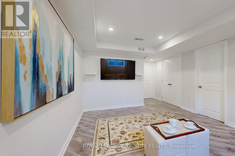 28545914/108-pin-cherry-grove/mer-bleuebradley-estatesanderson-park/ottawa/ontario/K1W0J5_32