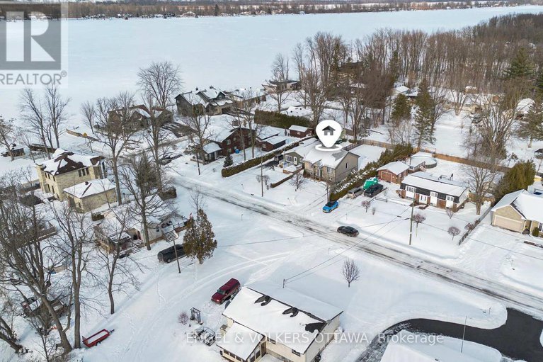 28998060/1095-morin-road/cumberland-estates/ottawa/ontario/K4C1A5_32