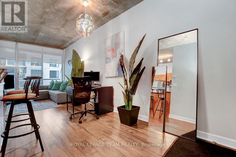 28458192/705-179-george-street/lower-townbyward-market/ottawa/ontario/K1N1J8_7