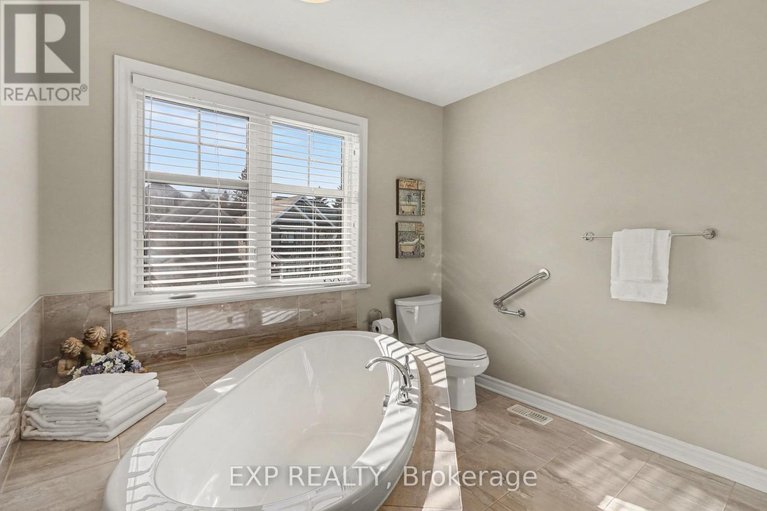 29452603/182-helen-rapp-way/blossom-parkkemp-parkfindlay-creek/ottawa/ontario/K1T0P6_20