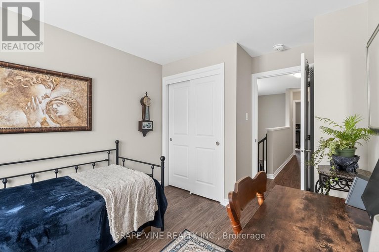 29276548/650-fisher-street/north-grenville-twp-kemptville-south/north-grenville/ontario/K0G1J0_32