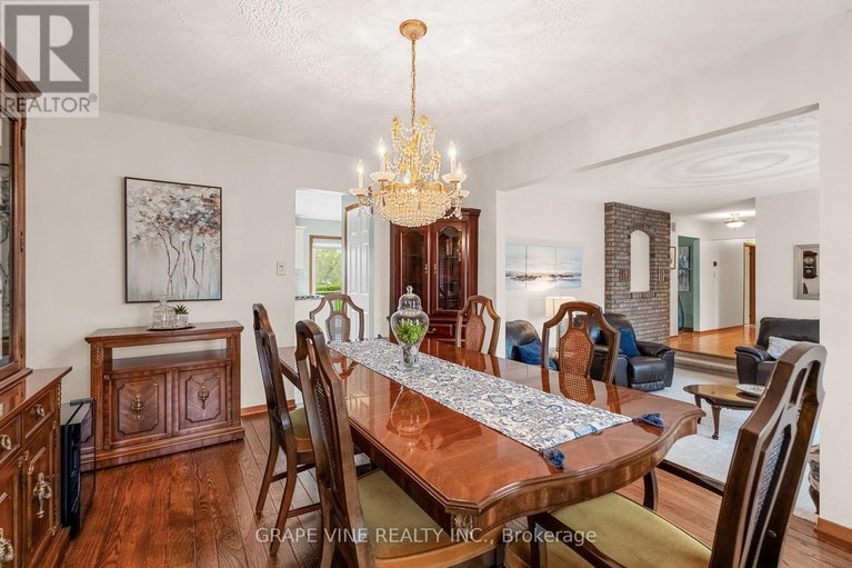 28311461/4525-mcneely-road/sarsfieldbearbrook/ottawa/ontario/K4B1J1_12