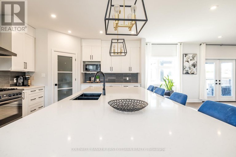 28809013/5758-fernbank-road/remainder-of-stittsville-area/ottawa/ontario/K2S1B6_10