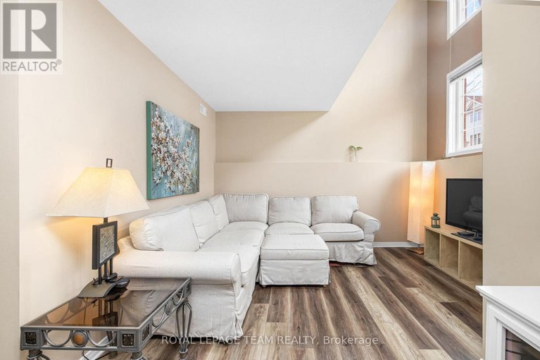 29460826/147-wharhol-private/westcliffe-estates/ottawa/ontario/K2H1G5_29