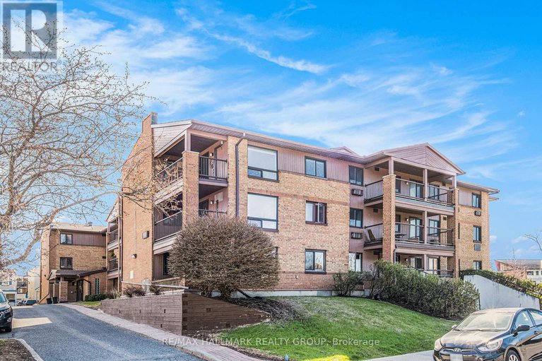 28250970/306-316-savard-avenue/vanier/ottawa/ontario/K1L7S2_2