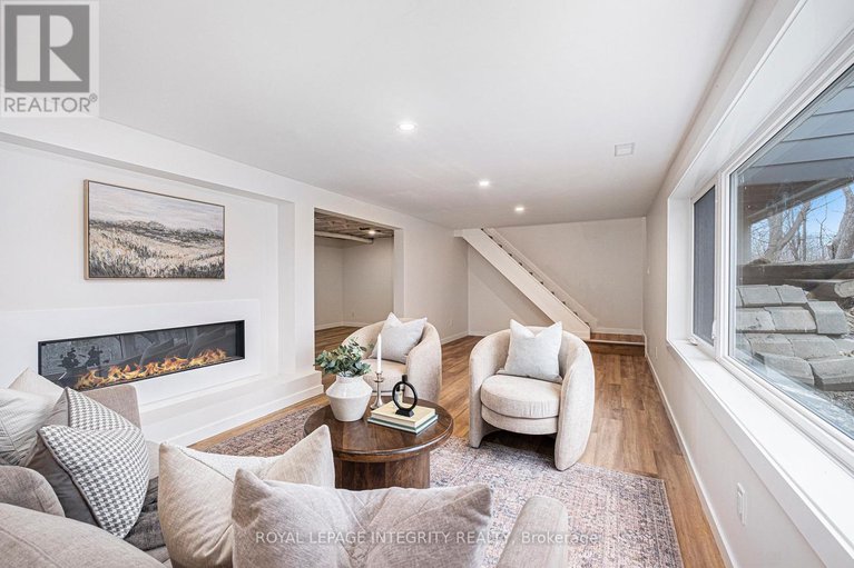 28664012/17-lockview-road/manotick-village-manotick-estates/ottawa/ontario/K4M1B2_24