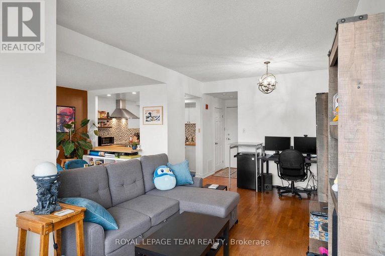 29608374/902-45-holland-avenue/ottawa-west/ottawa/ontario/K1Y4S3_10