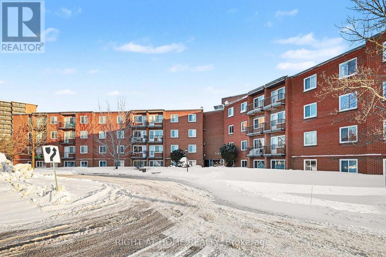 29442012/305b-2044-arrowsmith-drive/beacon-hill-south/ottawa/ontario/K1J7V8_4