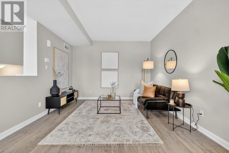 29577723/58-teelin-circle/half-moon-bay/ottawa/ontario/K2J6T9_8