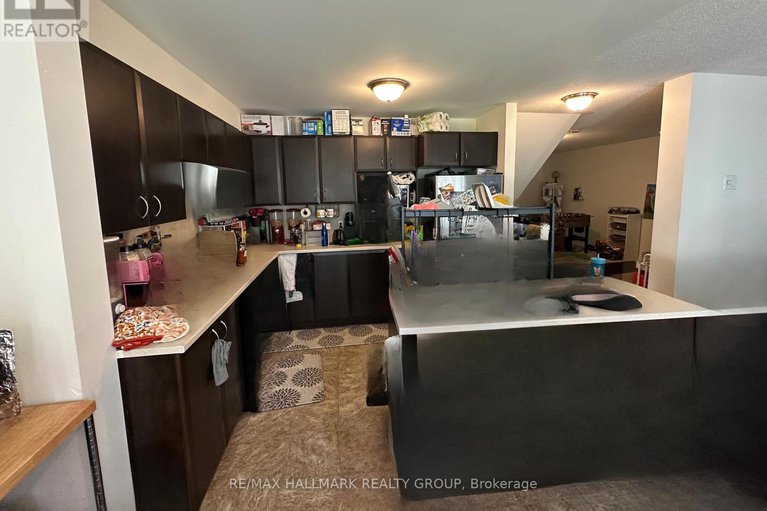 28499112/418-temiskaming-crescent/strandherd/ottawa/ontario/K2J0V4_7