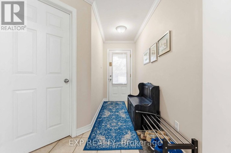 29660876/5655-mahogany-harbour-lane/manotick-south-to-roger-stevens/ottawa/ontario/K4M1K9_2