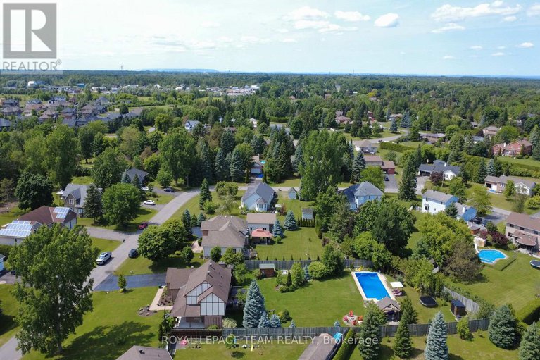 28495388/1571-stanleyfield-crescent/greely/ottawa/ontario/K4P1M7_39