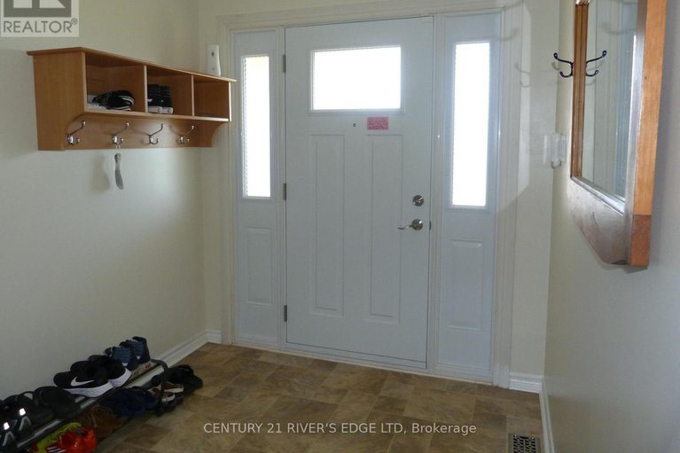 28033034/40-lori-lane/chesterville/north-dundas/ontario/K0C2H0_3
