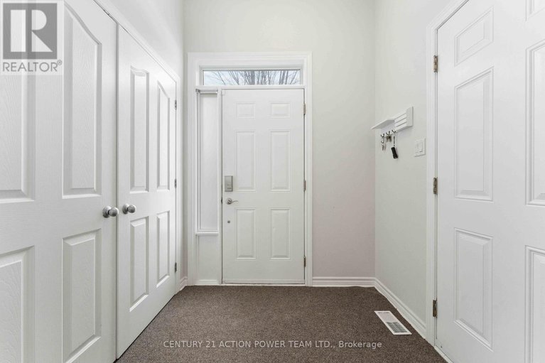 28387395/965-gosnell-terrace/fallingbrookgardenway-south/ottawa/ontario/K4A5C5_3