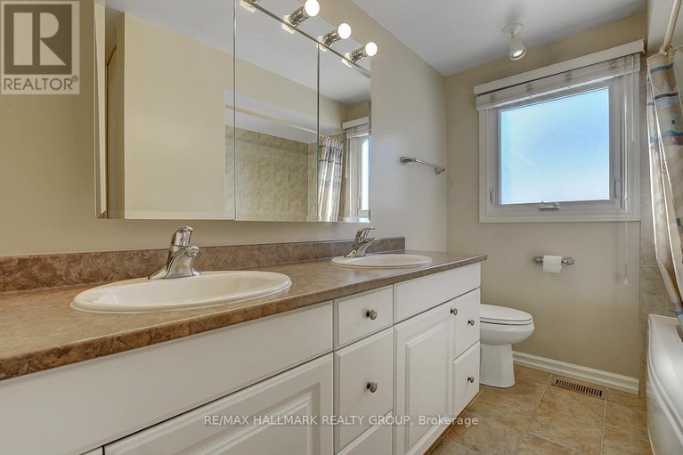 29360557/629-glenhurst-crescent/beacon-hill-north/ottawa/ontario/K1J7B6_34