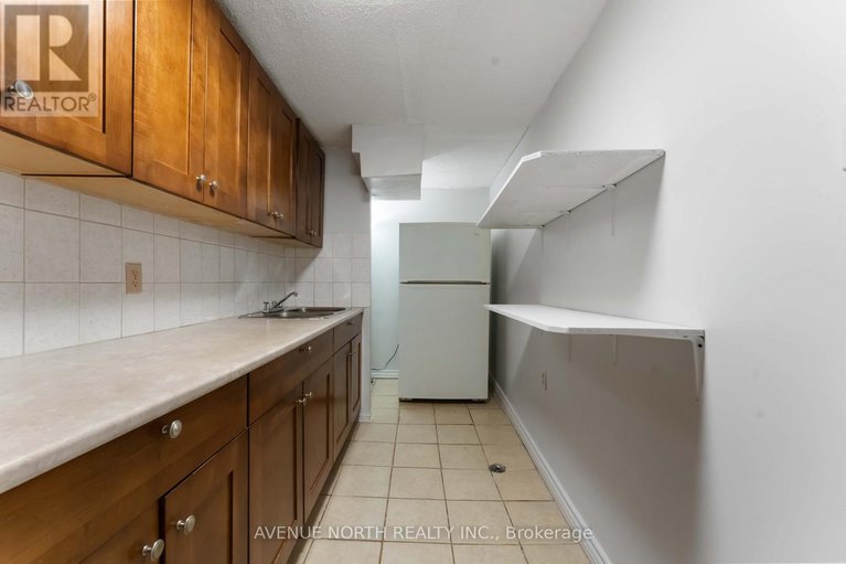 29258979/2178-erinbrook-crescent/sheffield-glenindustrial-park/ottawa/ontario/K1B4J4_25