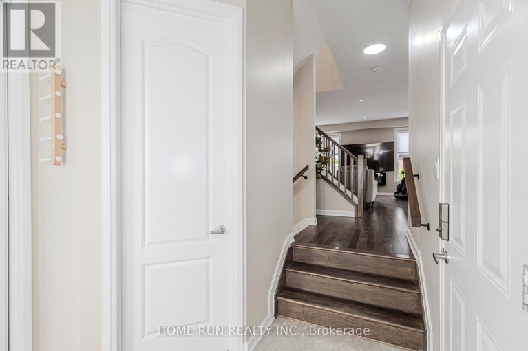 28407029/102-asper-trail-circle/emerald-meadowstrailwest/ottawa/ontario/K2M0L1_6