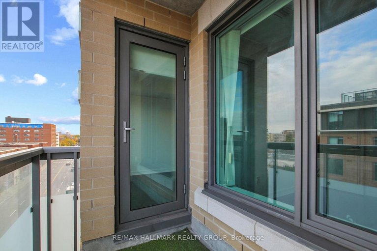 29513773/814-238-besserer-street/sandy-hill/ottawa/ontario/K1N6B1_26