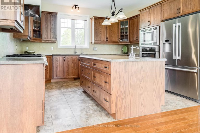 28793859/18668-concession-2-road/north-glengarry-kenyon-twp/north-glengarry/ontario/K0C1B0_8