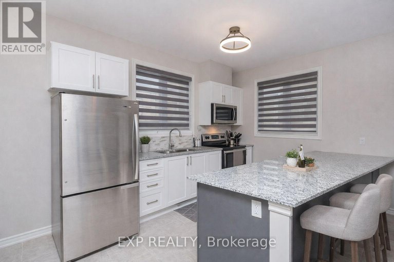 29312742/516-loury-row/orleans-village/ottawa/ontario/K1W0M7_8