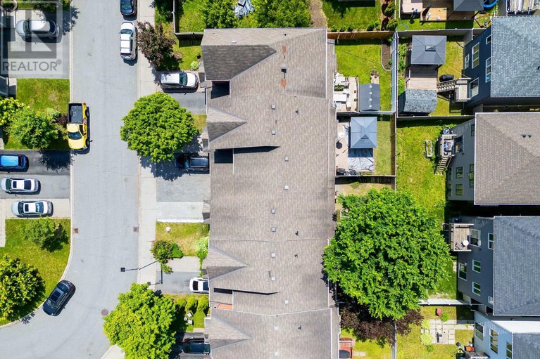 28493043/12-marabrooke-street/strandherd/ottawa/ontario/K2G7A1_33