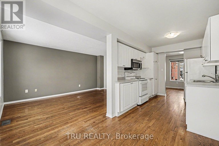 29439627/37-daventry-crescent/longfields/ottawa/ontario/K2J4N6_8