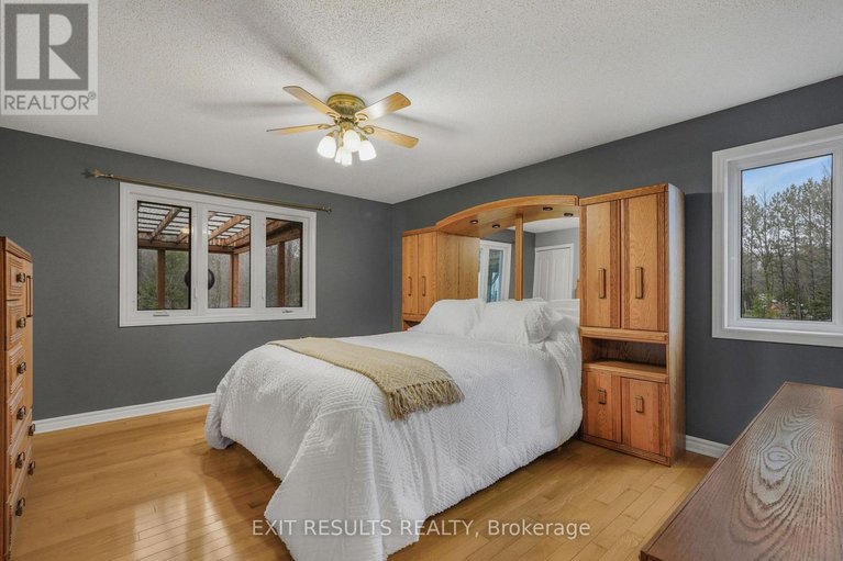 29625527/638-st-thomas-road/russell-twp/russell/ontario/K0A1W0_13