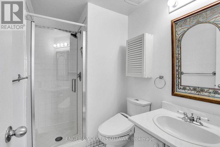 28416744/1089-borden-side-road/carleton-heights/ottawa/ontario/K2C3P3_24