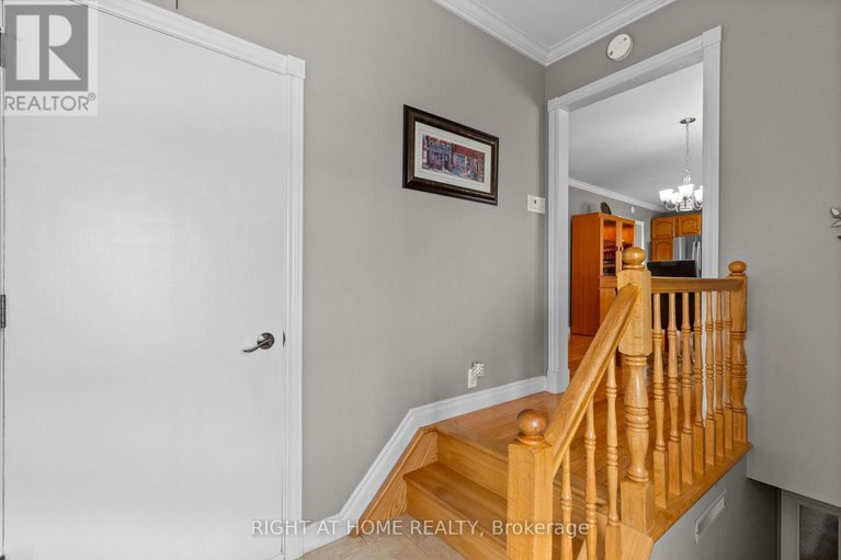 28599787/2355-raymond-street/town-of-rockland/clarence-rockland/ontario/K4K1K3_17