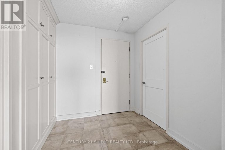 28859571/2102-505-st-laurent-boulevard/viscount-alexander-park/ottawa/ontario/K1K3X4_4
