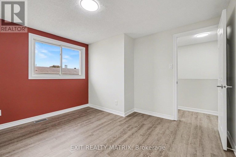 29672750/b-1468-heatherington-road/heron-gateindustrial-park/ottawa/ontario/K1V6S1_16