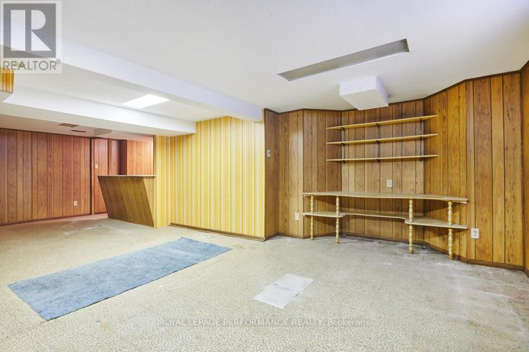 28381018/1970-marquis-avenue/beaconwood/ottawa/ontario/K1J8J4_31