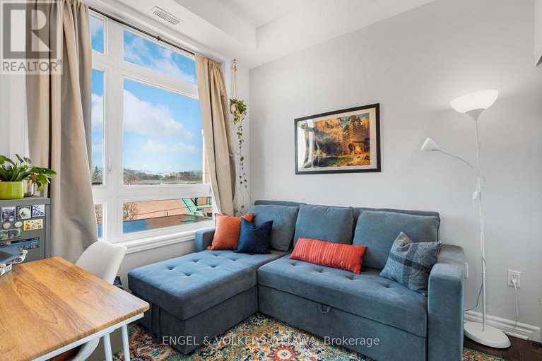 28070950/514-429-kent-street/ottawa-centre/ottawa/ontario/K2P1B5_21