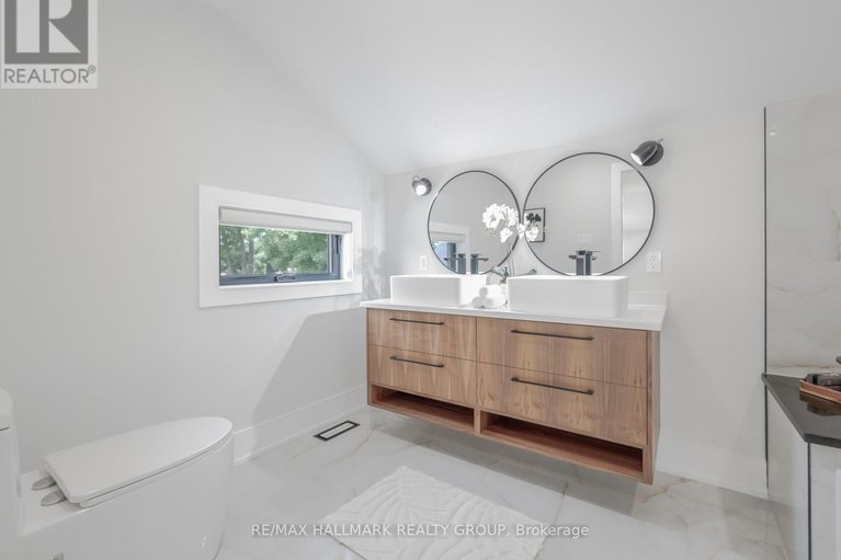 28469125/185-carleton-avenue/ottawa-westtunneys-pasture/ottawa/ontario/K1Y0J5_33