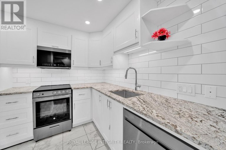 28787338/217-35-murray-street/lower-townbyward-market/ottawa/ontario/K1N9M5_16