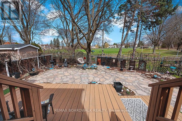 29685316/1111-des-forets-avenue/convent-glen-north/ottawa/ontario/K1C5K7_36