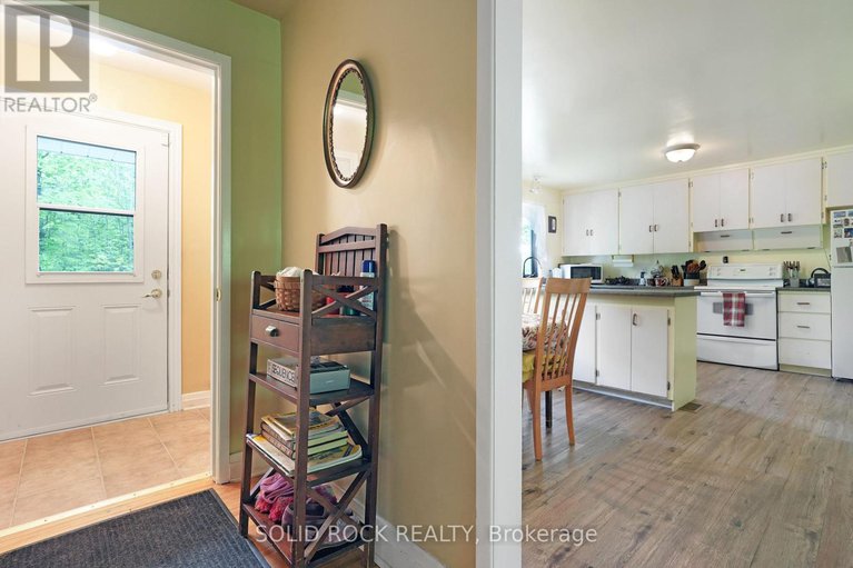 28369981/7725-lawrence-street/vernon/ottawa/ontario/K0A3J0_5
