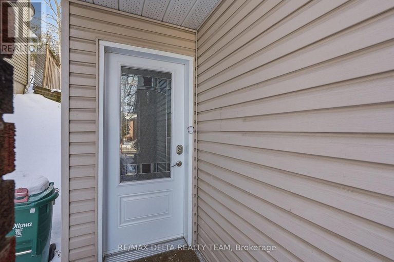 29571081/198-provender-avenue/cfb-rockcliffe-and-area/ottawa/ontario/K1K4N7_2